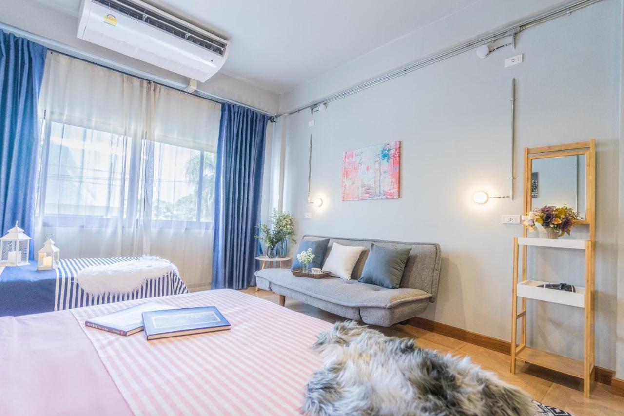 Warm Casa Chiangmai Hostel Чиангмай Екстериор снимка