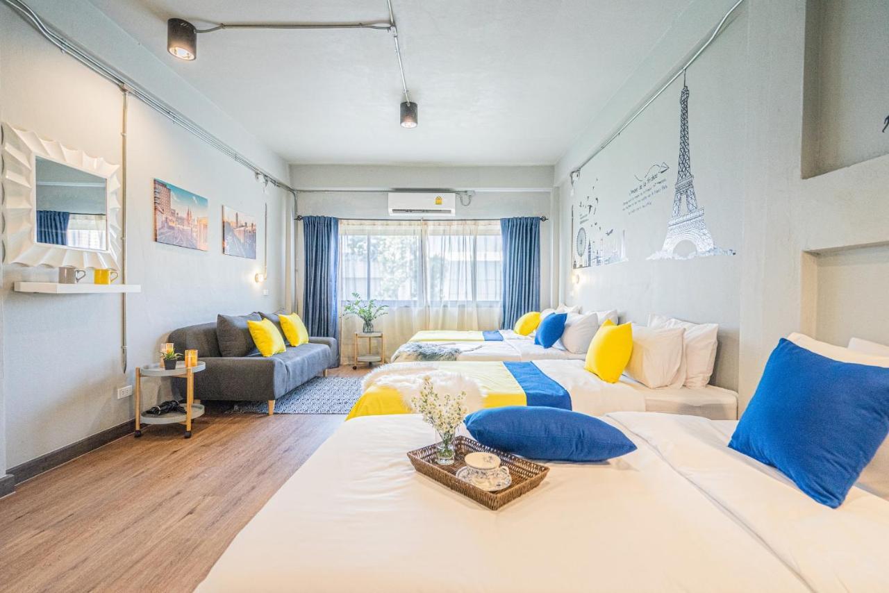 Warm Casa Chiangmai Hostel Чиангмай Екстериор снимка